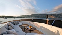 Yacht AFRICAN QUEEN -  Sundeck Seating forward